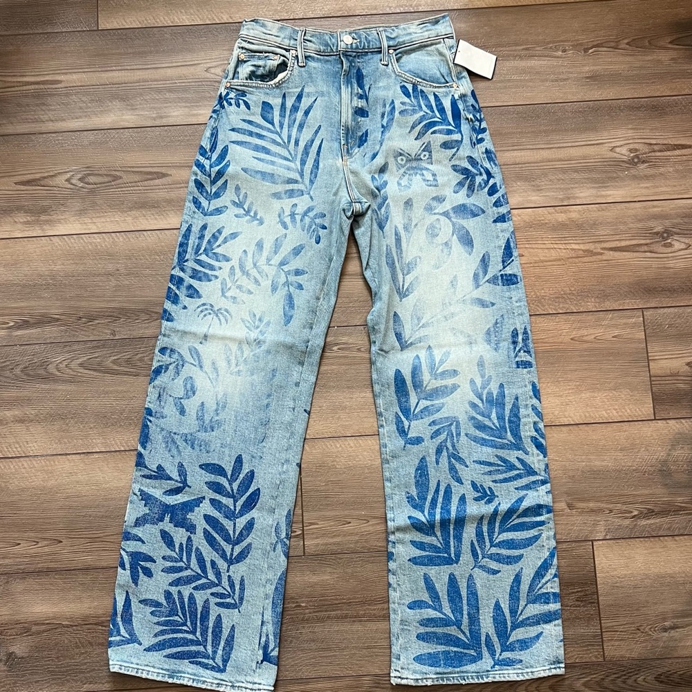 NWT MOTHER The Lasso Sneak Jeans in Pressed Leaves Sz28